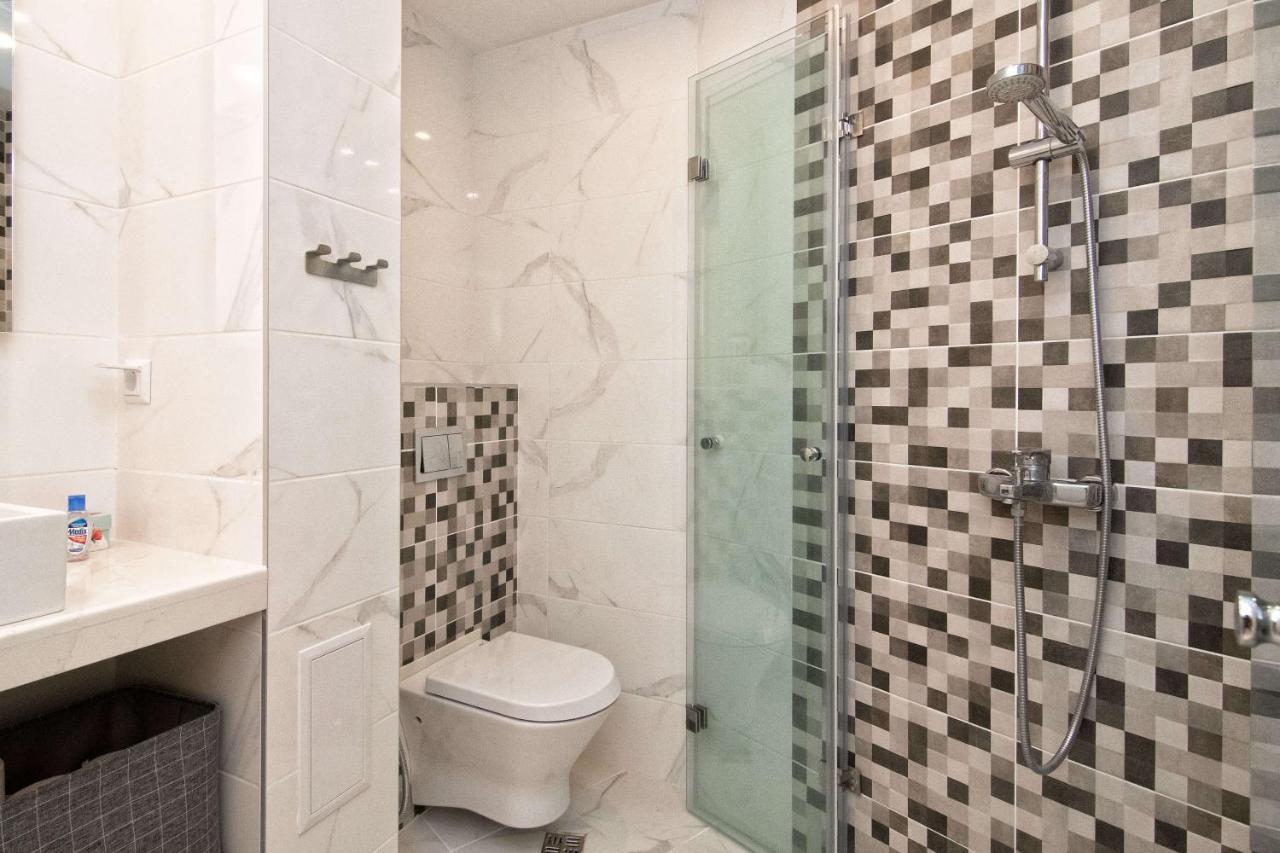 Luxury City Center Two Bedroom Apartment Close To Beach Varna Eksteriør bilde